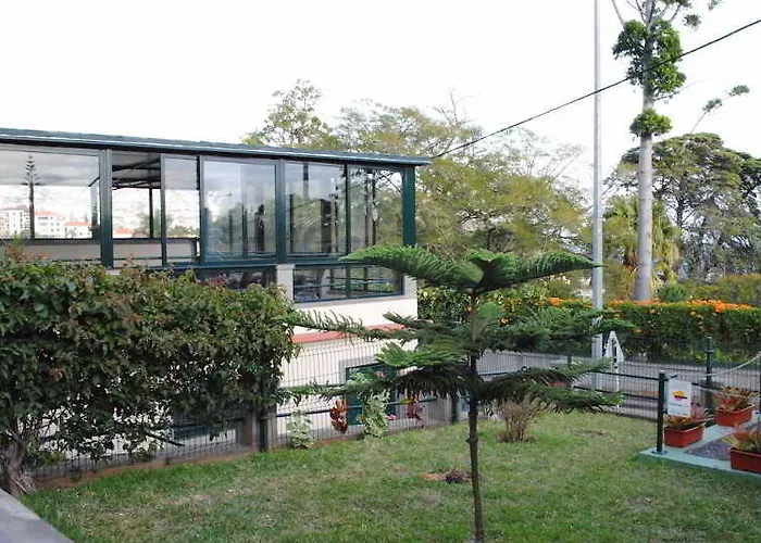 Quinta Mar & Sol Апартаменты Фуншал